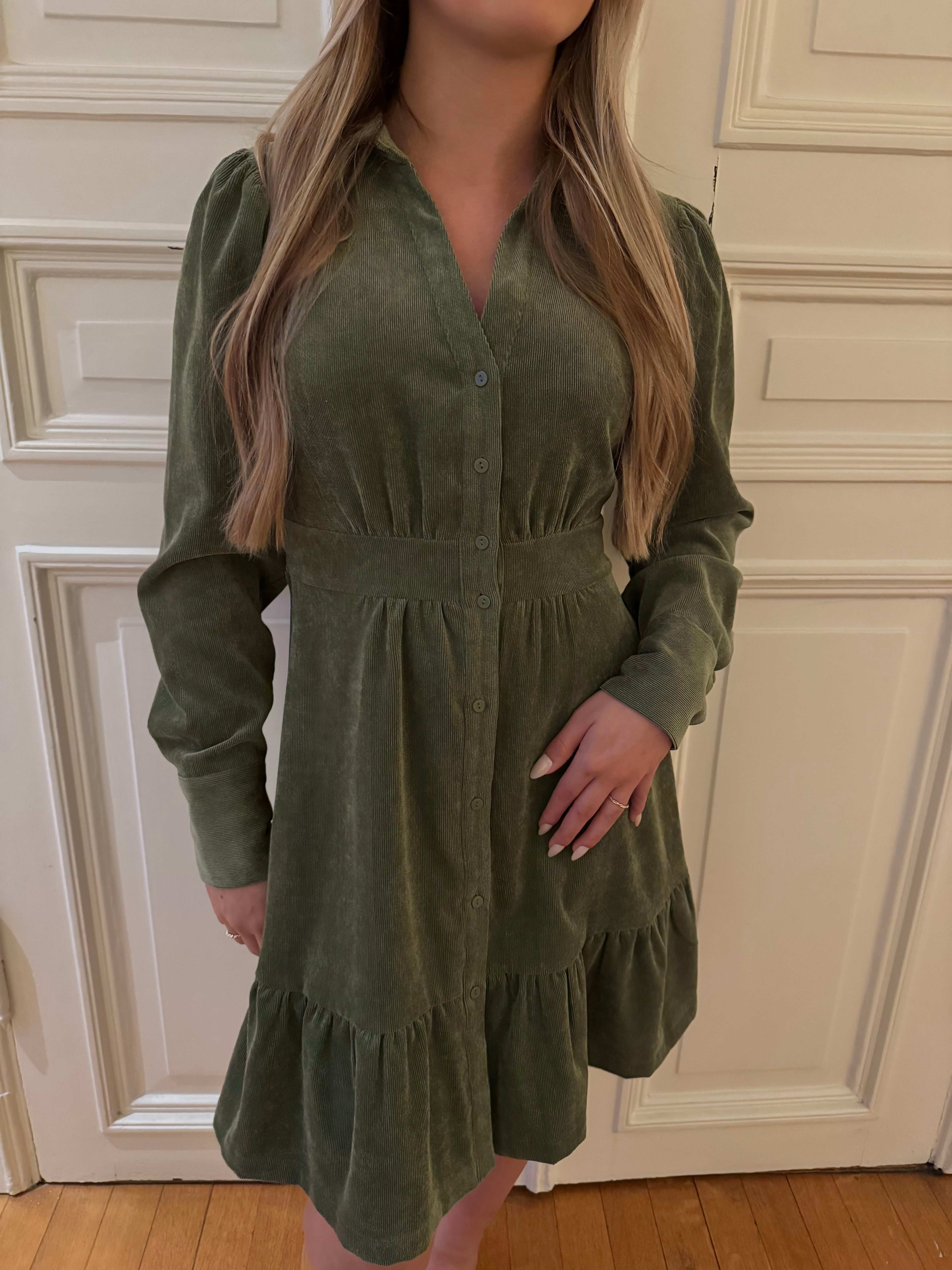 AWASTA Short Dress - Olivine